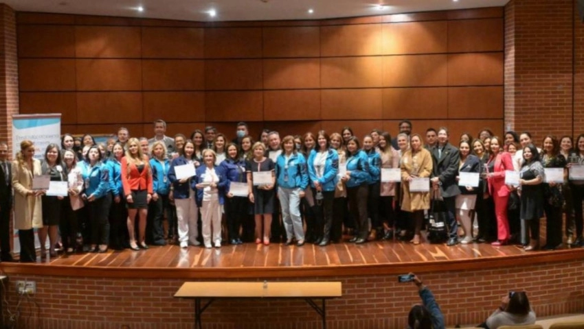 galería La Secretaría de Salud premió a 19 IPS de Bogotá por su calidad de atención